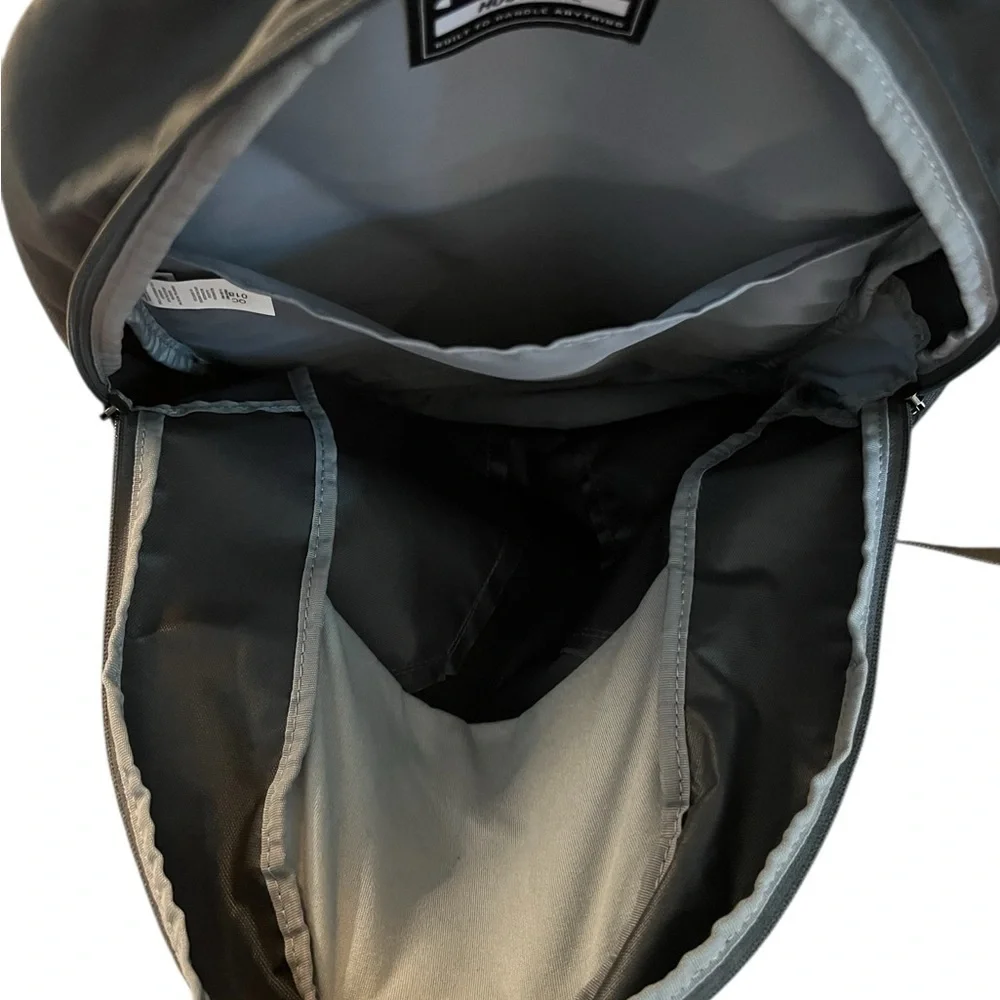 Under Armour Gray & Black Storm Hustle-Lite Backpack with Durable Design NWOT